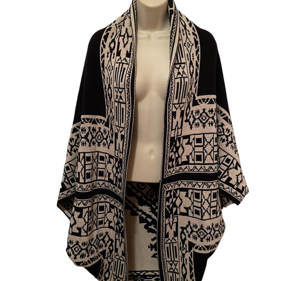 Unbranded Knit Cape Wrap Open Cardigan Aztec Print Reversible - Picture 2 of 8